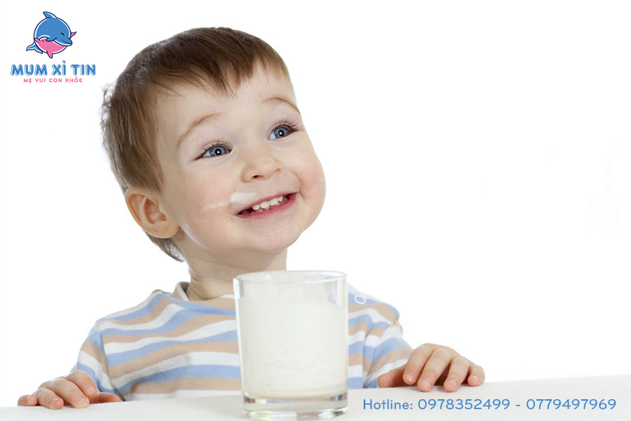 Chia sẻ kinh nghiệm sử dụng sữa tăng cân cho trẻ